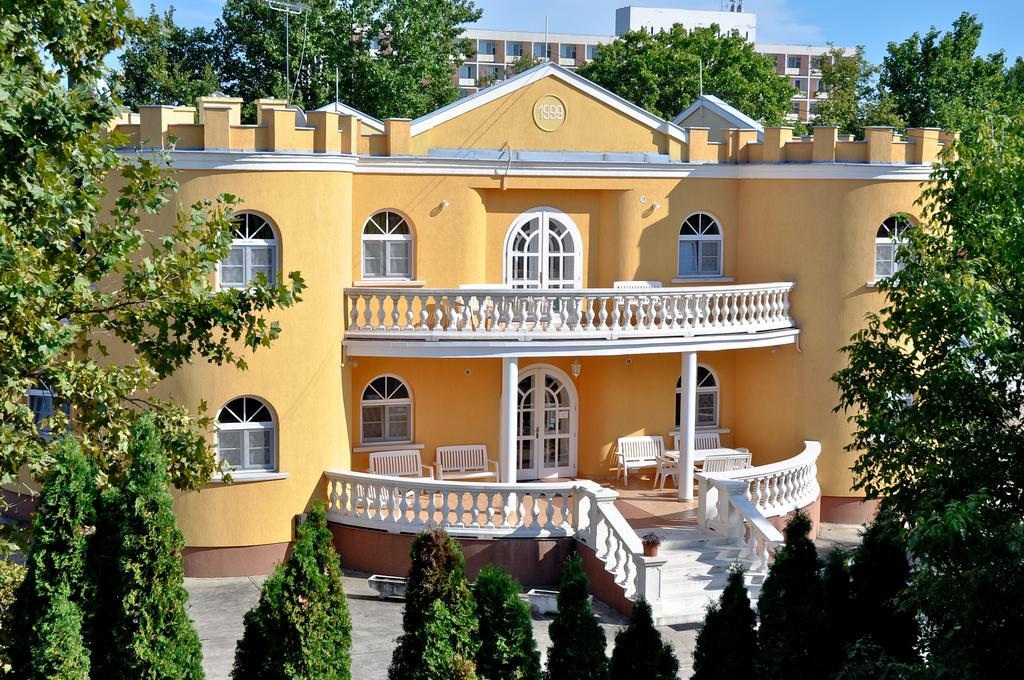 Kastely Panzio Otel Hajdúszoboszló Dış mekan fotoğraf