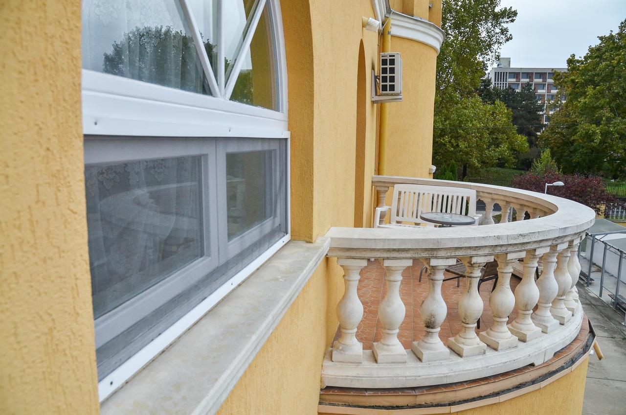 Kastely Panzio Otel Hajdúszoboszló Dış mekan fotoğraf
