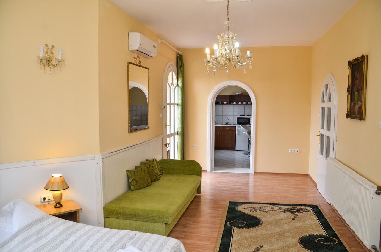 Kastely Panzio Otel Hajdúszoboszló Dış mekan fotoğraf