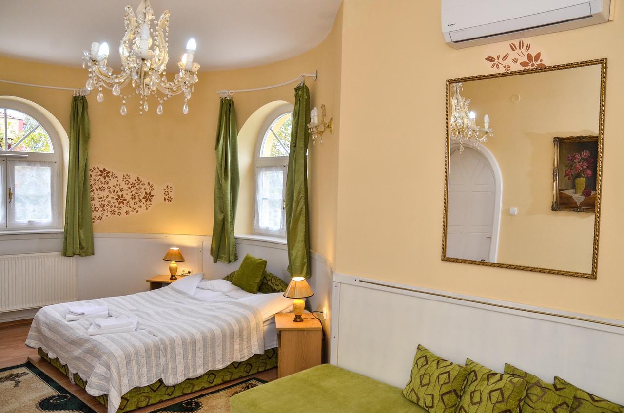Kastely Panzio Otel Hajdúszoboszló Dış mekan fotoğraf