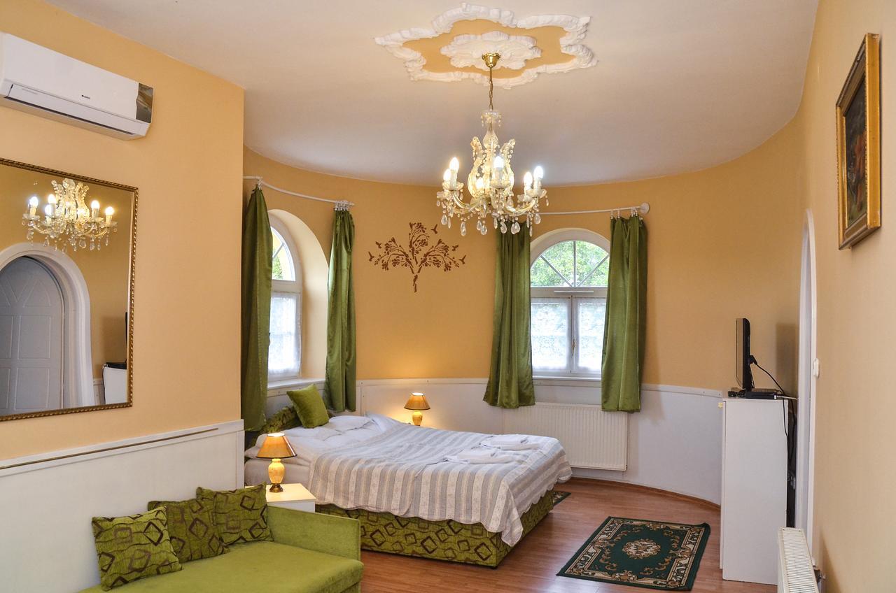 Kastely Panzio Otel Hajdúszoboszló Dış mekan fotoğraf
