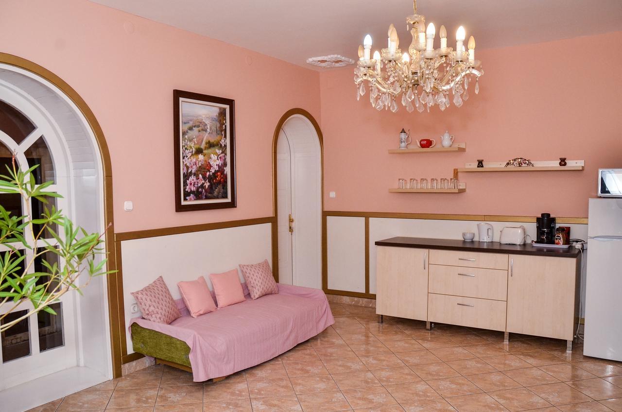 Kastely Panzio Otel Hajdúszoboszló Dış mekan fotoğraf
