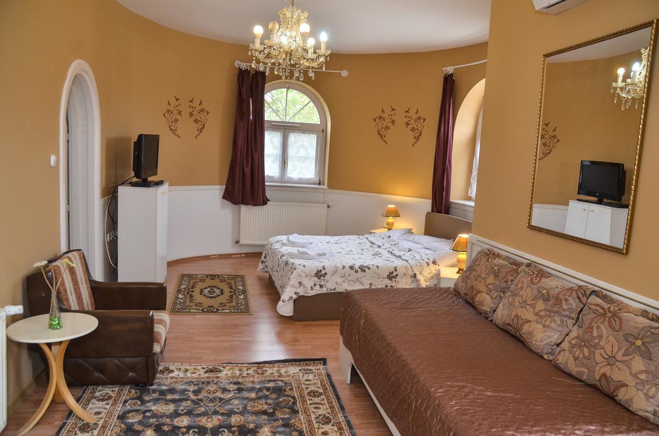 Kastely Panzio Otel Hajdúszoboszló Dış mekan fotoğraf